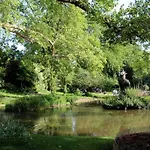 Bel Appartement Au Coeur Des Batignolles