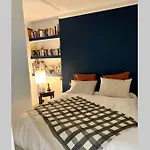 Bel Appartement Au Coeur Des Batignolles